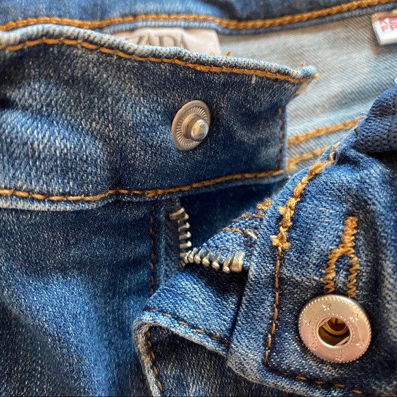 like new zara jeans | 4-5 boy - Picture 5 of 7